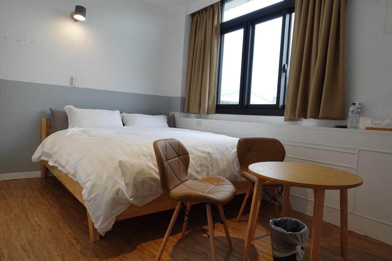 Small Island Homestay Tainan Eksteriør bilde