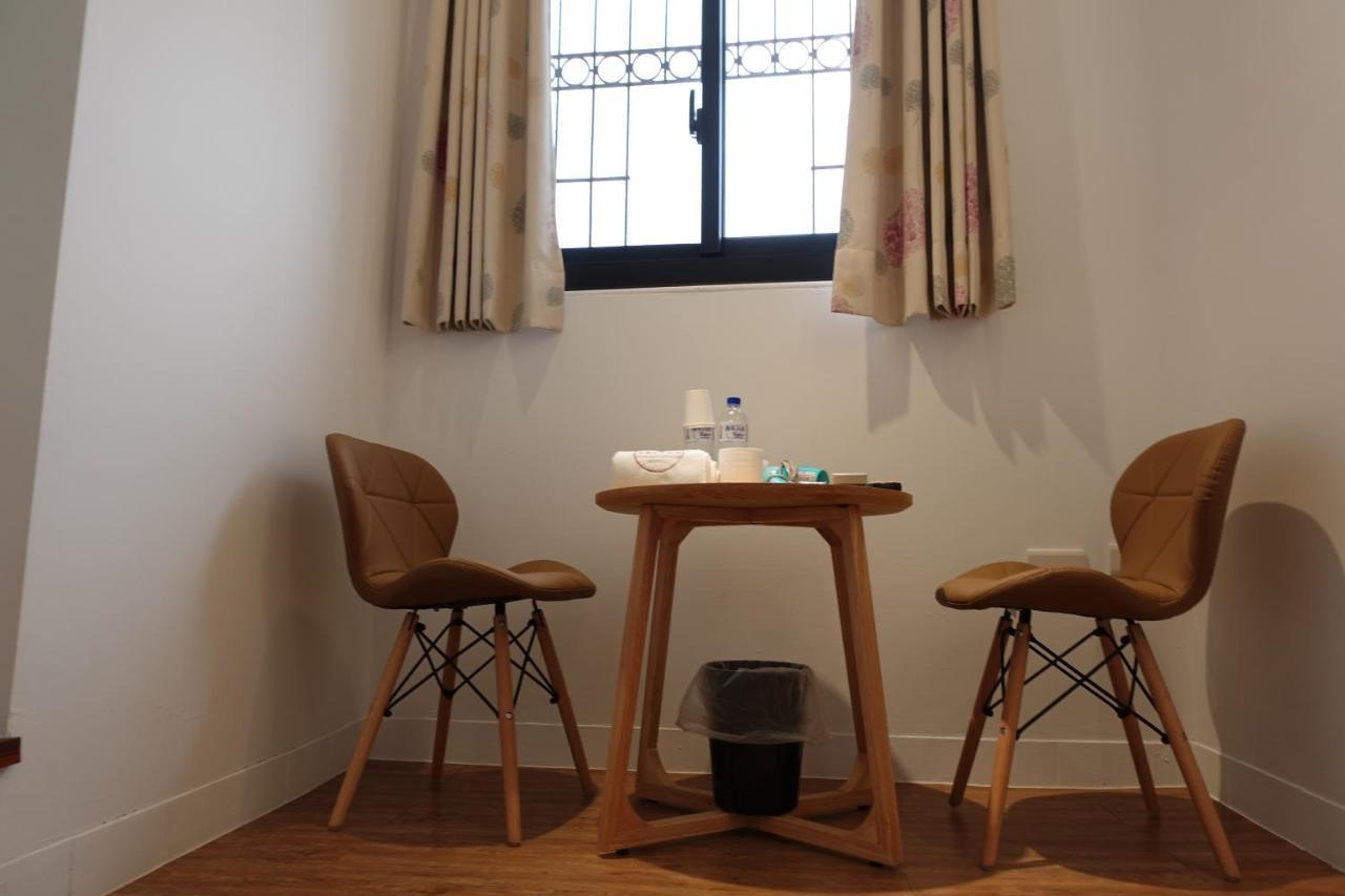 Small Island Homestay Tainan Eksteriør bilde